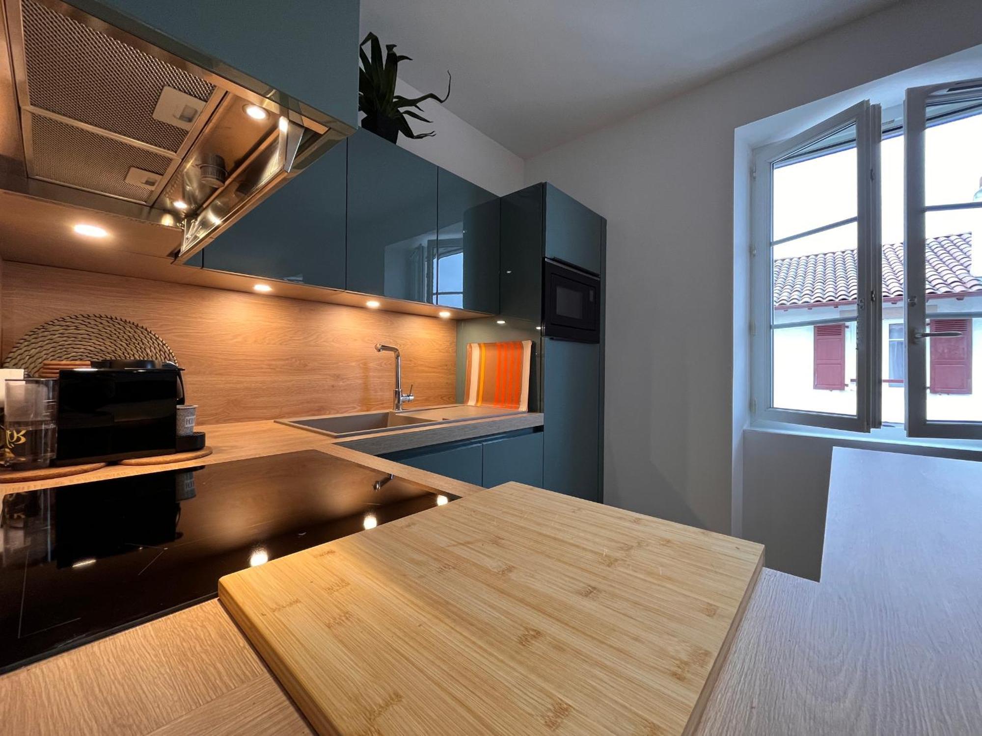 Appartement Lumineux 3 Pieces Pres Des Halles Et De La Plage, Wifi, Clim, Parkings Proches - Fr-1-239-910 Saint-Jean-de-Luz Exterior foto